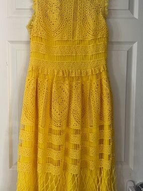 boohoo yellow lace dress Boohoo yellow lace midi dress